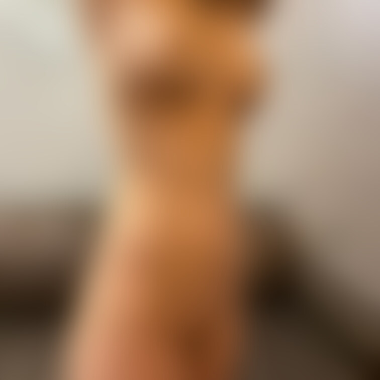 お腹周りと横からおっぱい