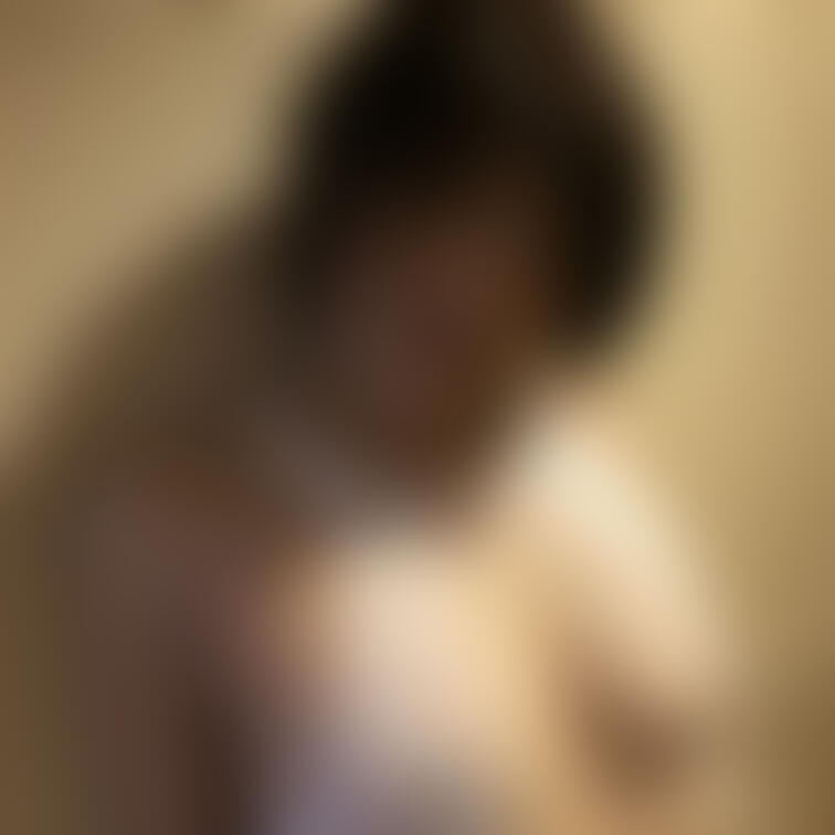 もぉ、、、
乳首、、立ってるし、、、
おまんこも、、
ぐちょぐちょ、、だよぉ。。。