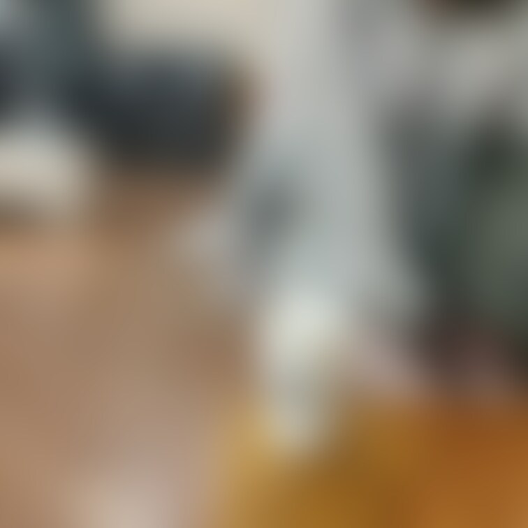 ドリンクコーナーで
ちょっと一休み
ん？どこを触ってる？