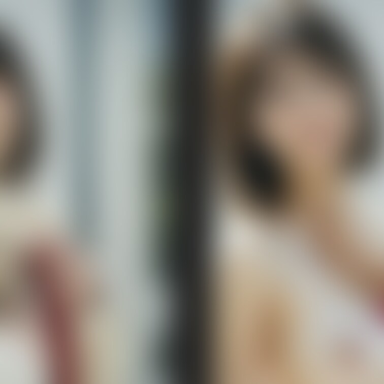 画像№1223   着衣と脱衣を並べた画像です    ※有料プラン用