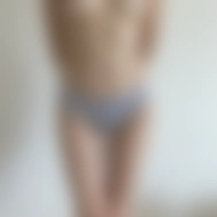 おパンツ1枚🫣