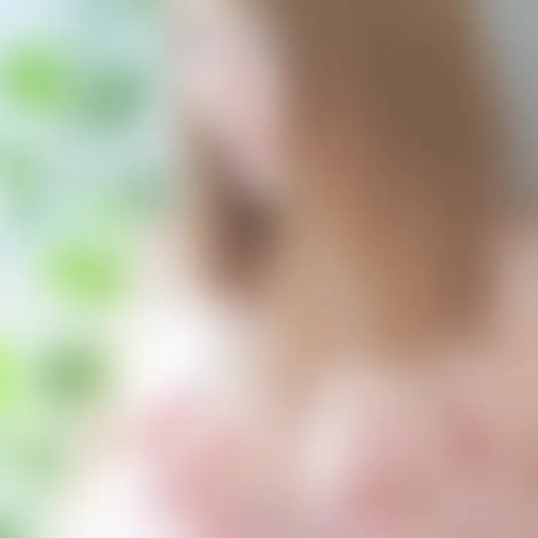 右上の「♥」と「保存」押してから見てくれると嬉しいです‼︎

広告モデルしてた時の写真
カメラマンさんにピンク色だ