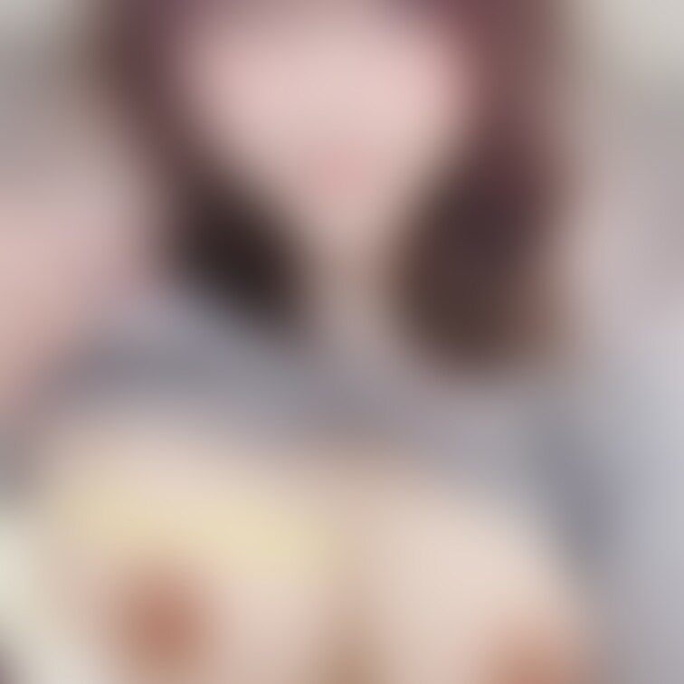 ちょっと顔見せおっぱい