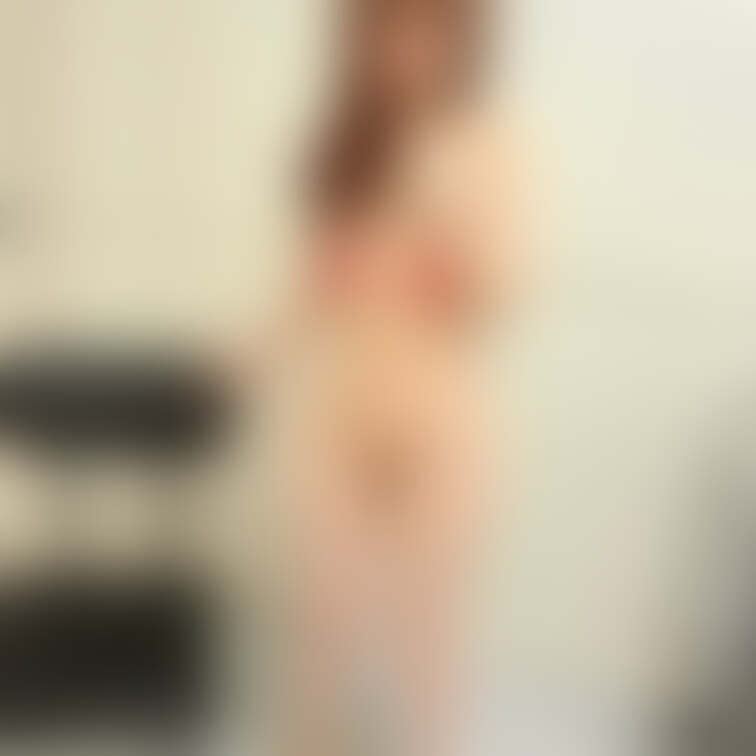 お義○○○さんに中出しされて失禁イキ😖
床に大量お漏らししてしまいました。。

 💋直接連絡先を交換して私を肉便器