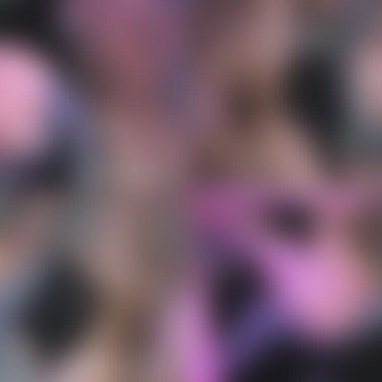 この女子大生の爆乳がレベチすぎて最高でした。
オナ禁男たちもいつも以上に興奮して、合計10発も射精しました♡
こんな