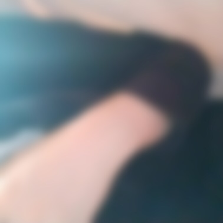 お布団の中からオナニーのぞいてみてね❤