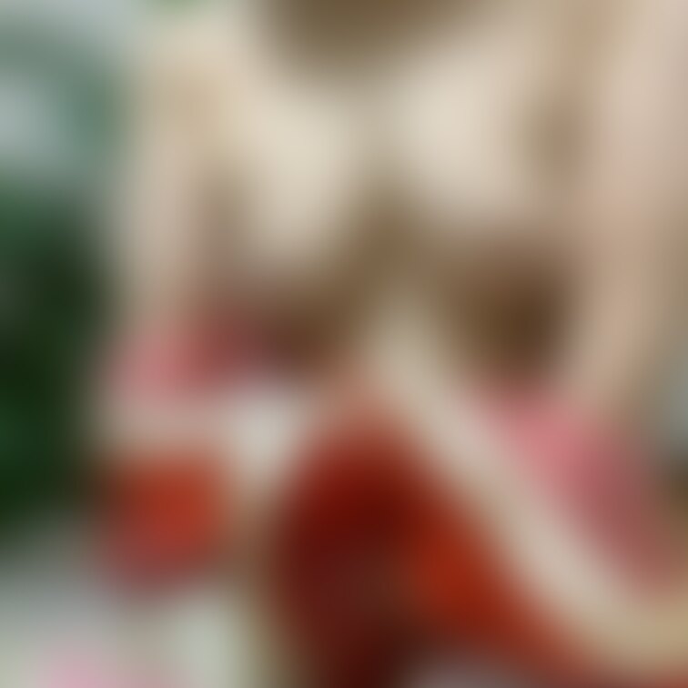 Mikuのリアルおっぱい🍒いっぱい🈵
おっぱい祭りみたいだね😍😍😍
熟女の胸もイヤラシいでしょ💕💕
いきなり押し倒