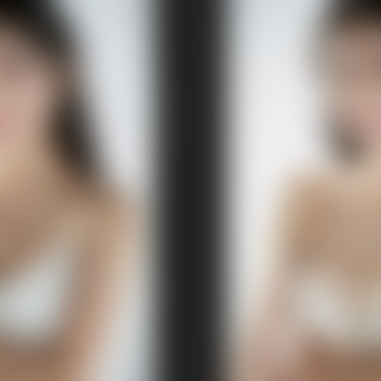 着衣と脱衣を並べた画像です。画像№378
