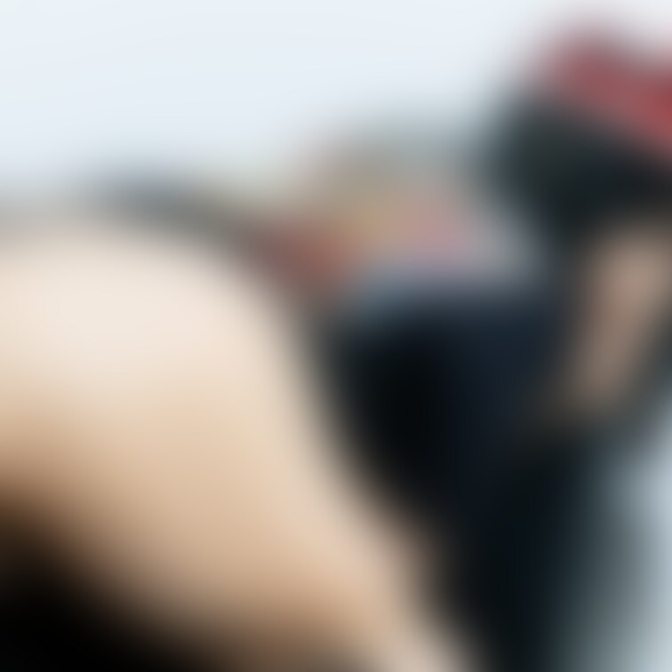 拡大して肌の質感を見て欲しいです
茜ナツキさん