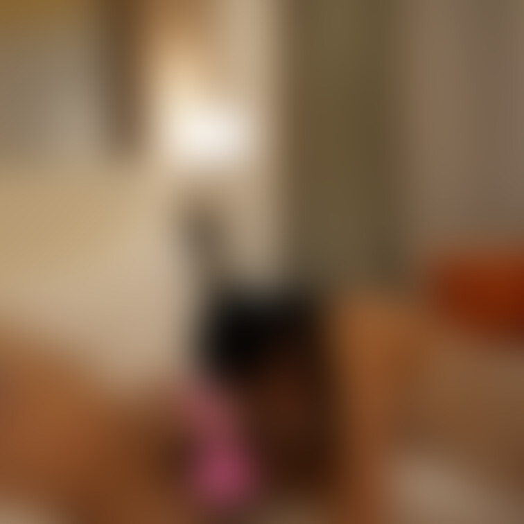<本日の1枚>
バックで突かれながら、手には単独さんのP
感じすぎて咥えられなくなっちゃったようです…