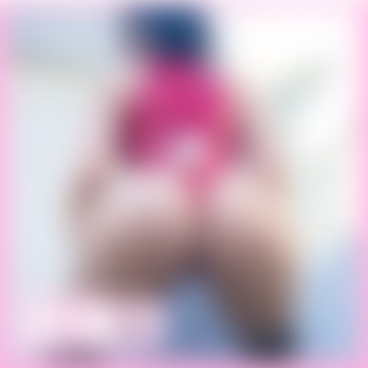 今回はバニーガールになってみました！🍑
ももちののお尻満載です💕
外での撮影この時期ということもあってものすごく寒か