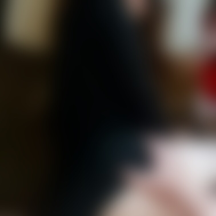 嫁をバックからつき、バイブでマジイキしてしまう嫁、エロいです。動画はメンバールームで公開
