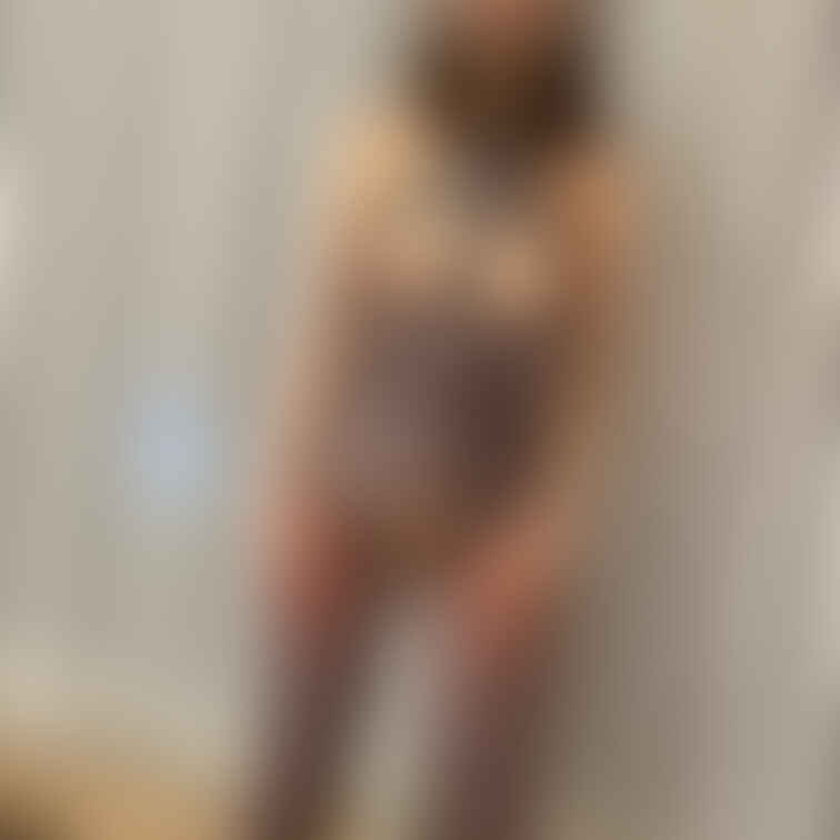 Xの続きです🧡知らないおじさんに貸し出されてきました😖🧡穴あきボディストッキングと乳首には鈴つけられちゃいました😖🧡
