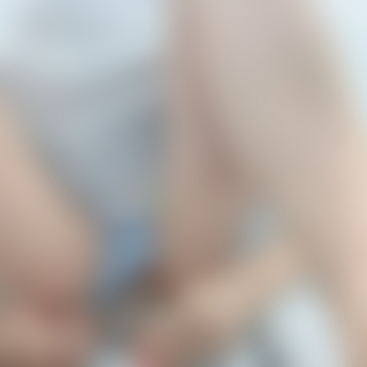 更衣室でディルドおな🙈

ついにディルドまで挿れだした変態女…
だって気持ちいいんだもん🥺💞
