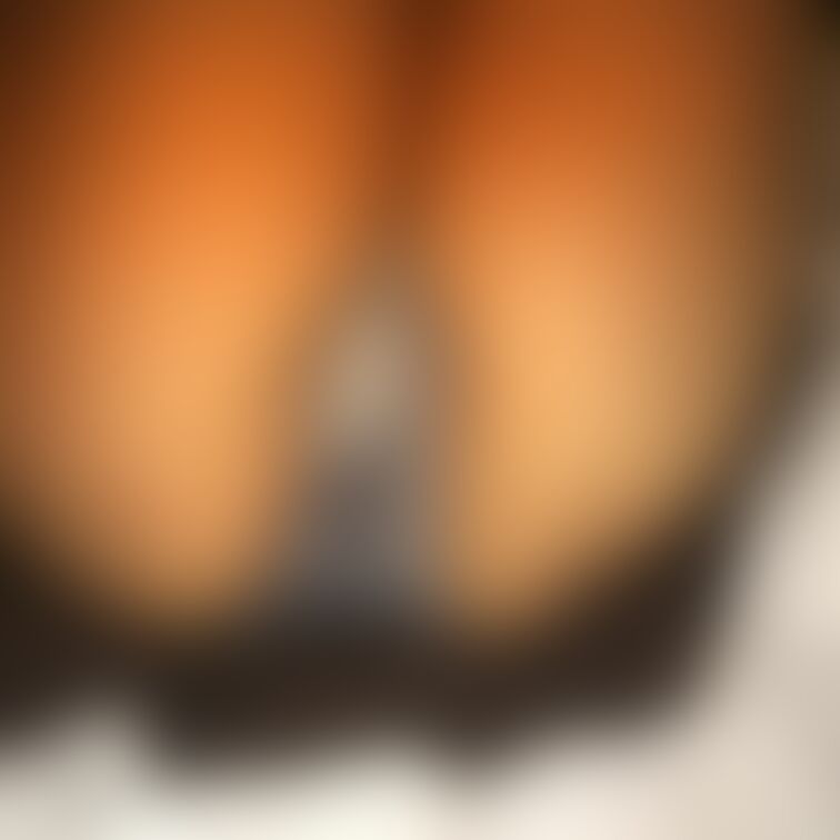 パンティの別ショット(^^)
濡れてるのがわかるかな？

お尻はスケスケでした！
