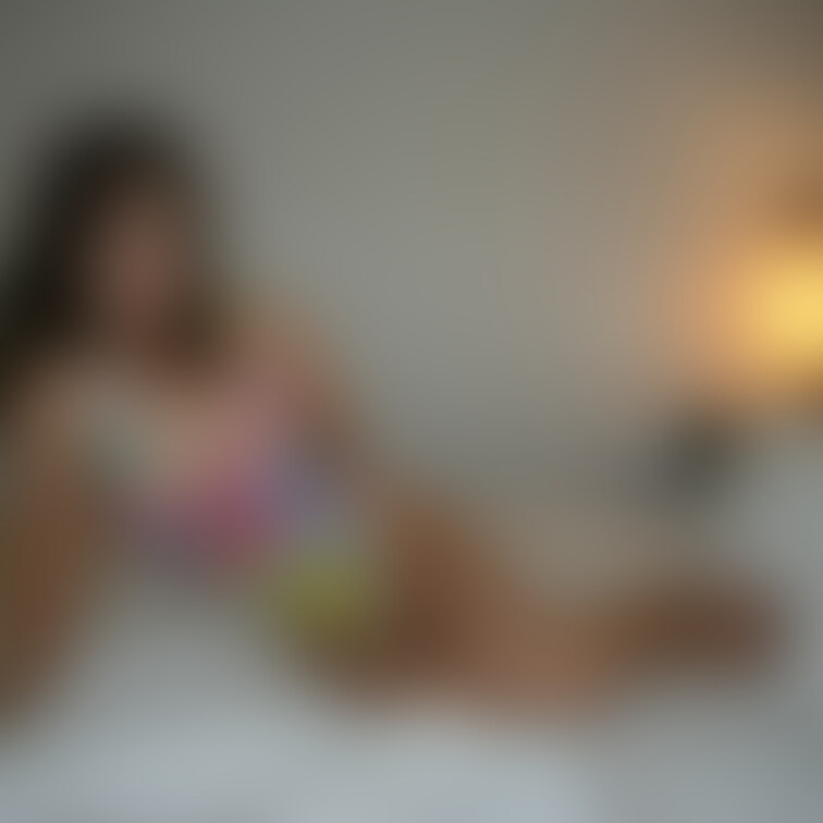 美熟女奥さん
画像３枚