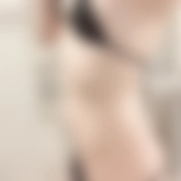 体調が悪しなので今日撮影できんかったので昔撮ったﾈｺﾁｬﾝな感じのエロ自撮りをあげるよー