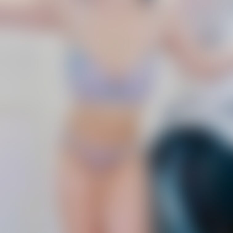 天気悪いけどこれからお洗濯する🥺
おはよ💕
毎週水曜日が祝日にならないかな…
そしたらもうちょっとお仕事頑