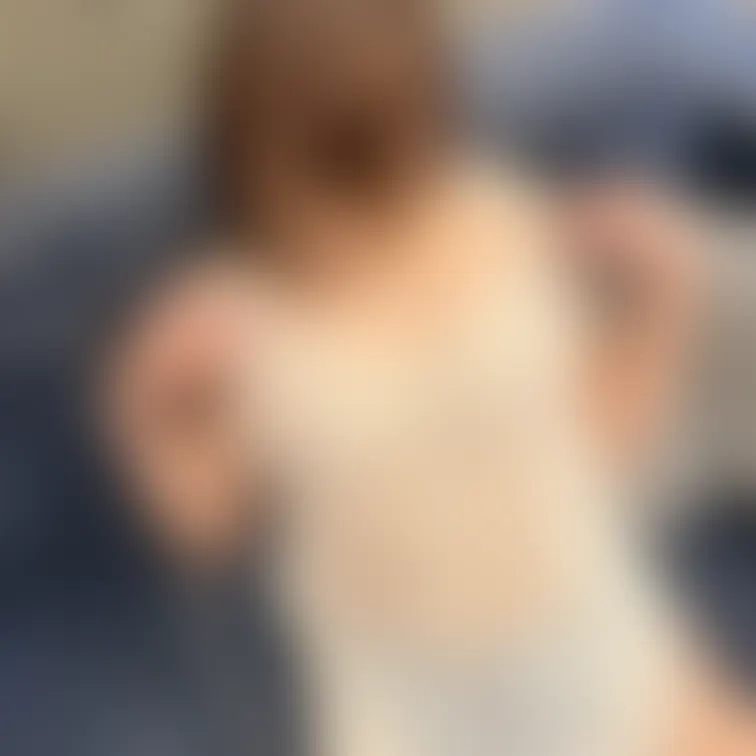 おはよう、、ござい、、ますぅ。。。
今朝、、もぉ、、黒乳首、、がぁ、、
顔、、出して、、ますぅ。。。
