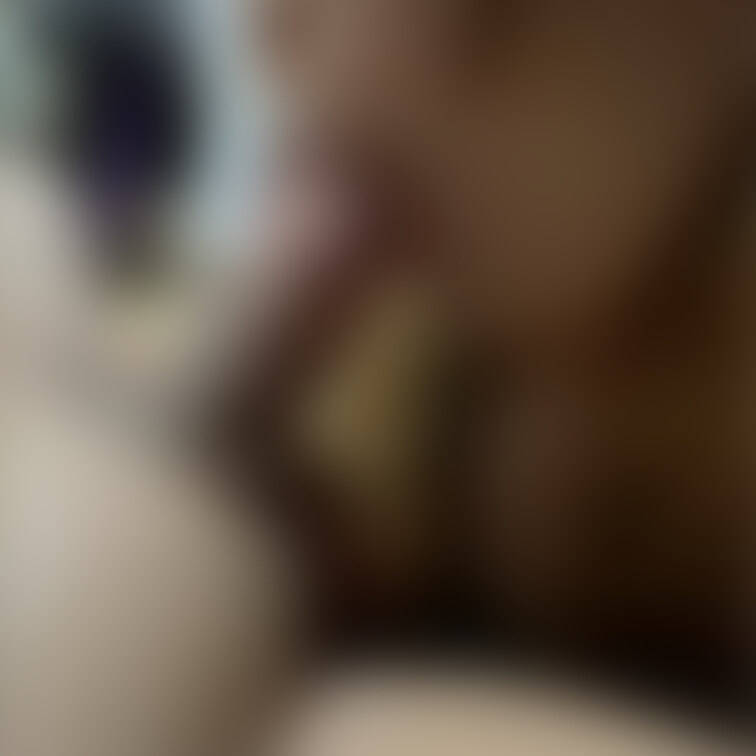 オチ◯ポを美味しそうに咥え込むあみな。
 
 上のプランには顔出し動画や激薄動画もあります💁‍♀️
 是非あみなの