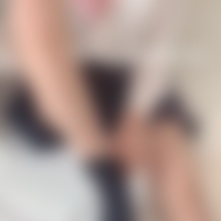 【限定】おはようございます!2月ってまだまだ寒いイメージだったけど、最近暖かくなってきてコートいらないかな?って感じだよ