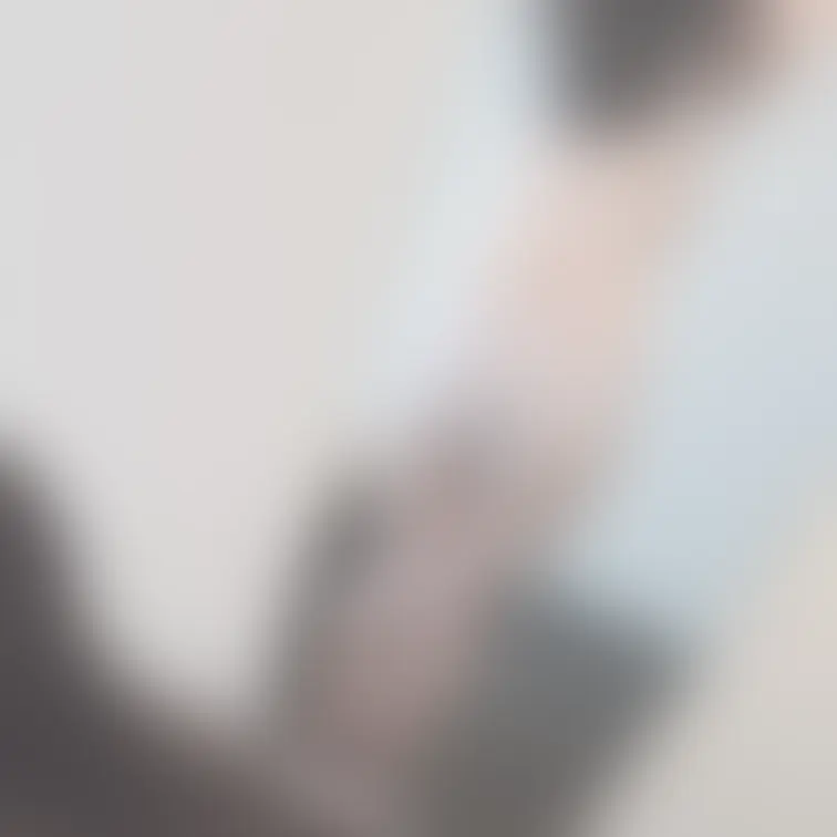 ちょっとやらしい背中じゃない？
なに想像した…？笑

背中弱いから
くすぐったりしちゃダメだからね！！