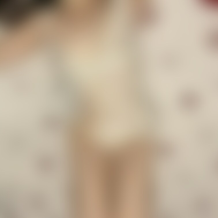 スケスケだー☺️💕
寝るとおっぱいが余計に小さく見えちゃうから
あんまり出せなかったのよね🥺
あんまり胸に