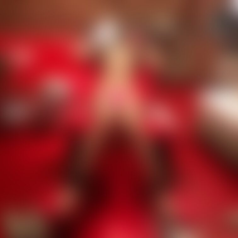 手も足も不自由にされた上に電マで激しく責められたらもう身体壊れちゃう😩💓

でもMだからそんな事されちゃうのも嫌いじ