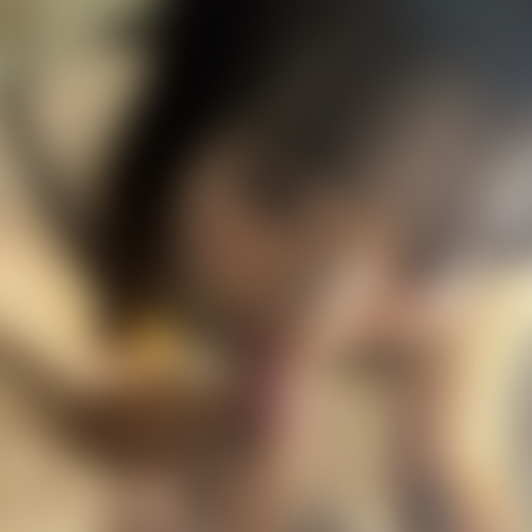 18センチの立派な竿持ち25歳リーマンをしゃぶり尽くしました🥰
めちゃ大きくて興奮マックス🫶
イチャイチャからの濃厚