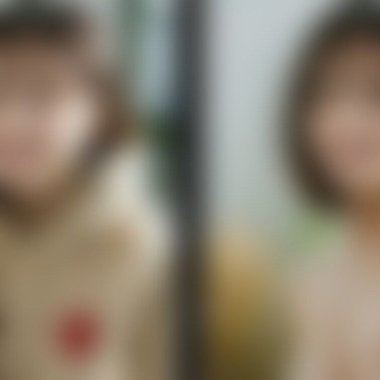 着衣と脱衣を並べた画像です。画像№1120