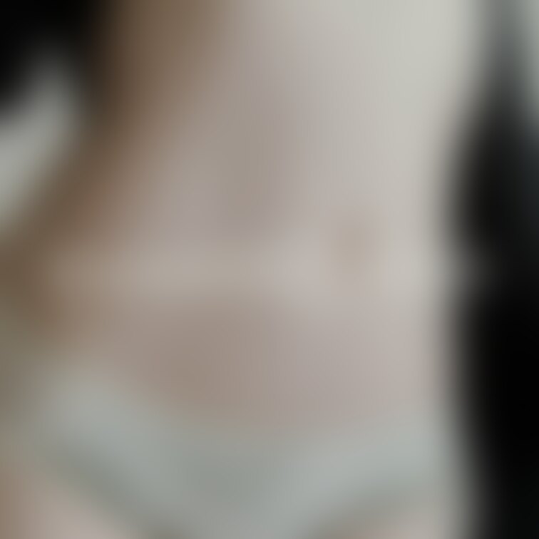 コピーライトでおへそ隠れちゃった🤦‍♀️