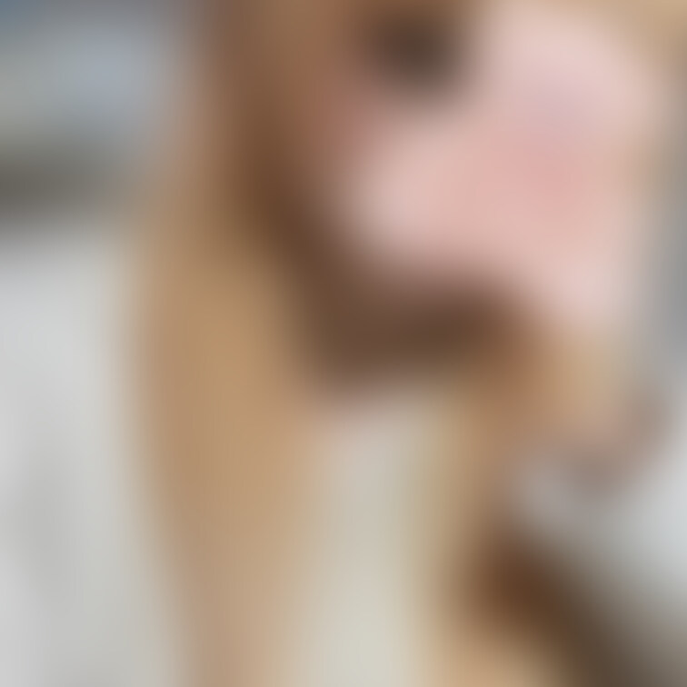 初めましてあみなです。
初めての投稿です。
これからエチエチな画像とか動画とかを投稿していきます。
良かったら応援