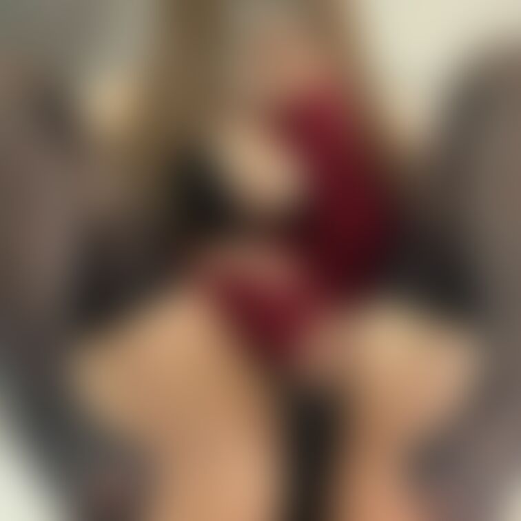 M字開脚、お尻姿、トップス脱いで下着姿など💗
鏡越しに下着つけていく動画→ https://myfans.jp/pos