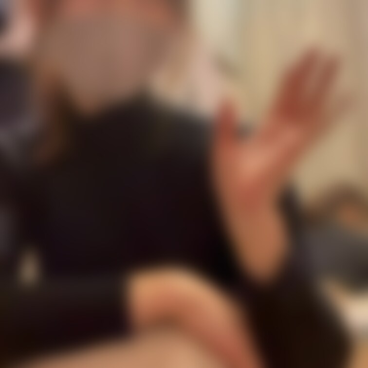 すぐ公開したかったのに遅くなってしまいましまね🙏💦
試着室での自撮り動画です😁