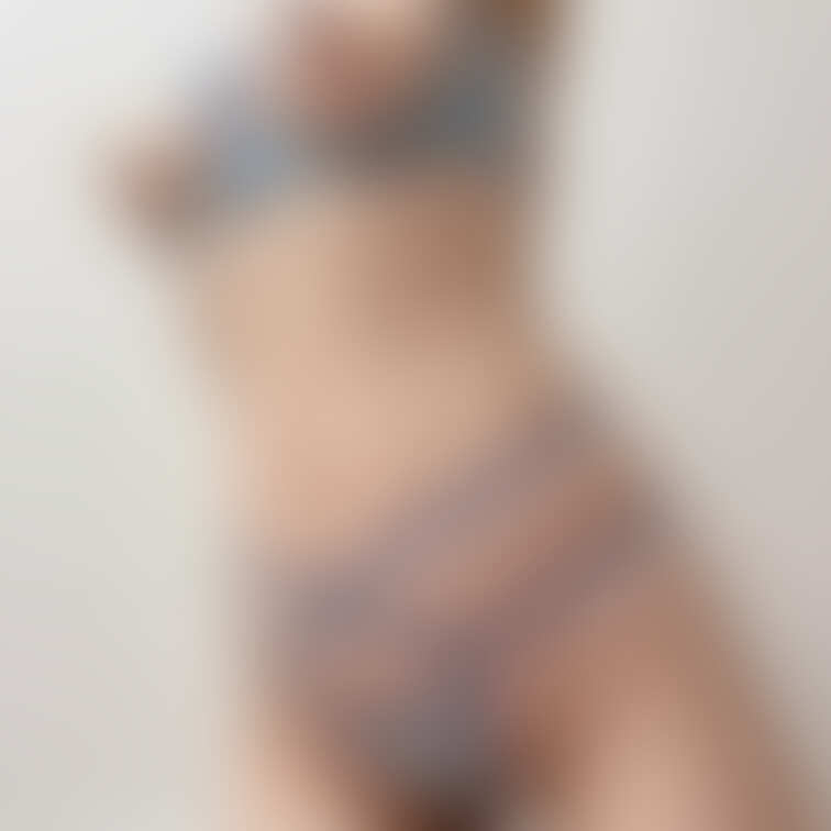 お尻アングルもえっち💓↓↓↓
下着コレクションで1番えっちな下着♡
https://myfans.jp/posts/