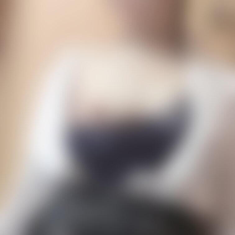 ちょっと前に撮ってたけど上げてなかった写真その2とか3🧸🍯

下に着てるの何か分かるかな…💭
