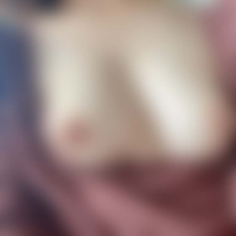 ぷるんぷるんのおっぱいいかがですか？🥺なめたくなるでしょ？