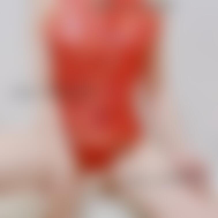 チャイナドレス❤️
ノーブラなんだけど全然わからないね🤭