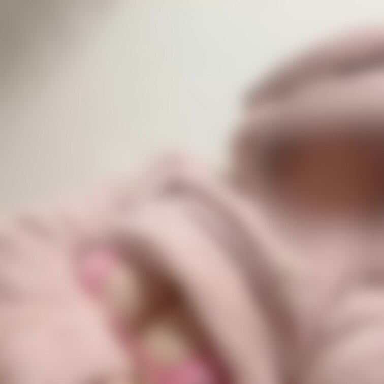 ひとりえちえちの後はショーツもラグもびしょ濡れに🐳💕
おパンツ濡れてるのわかるかな？🤭

そしてまだ余韻が残ってて