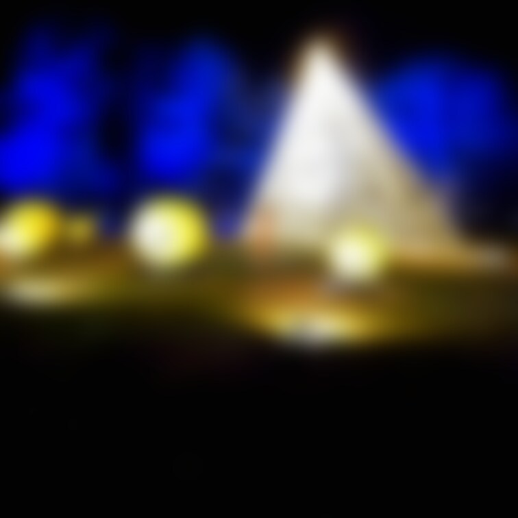 【イルミネーション①】
キレイなイルミネーションでした✨
イルミを見るとテンション上がって脱ぎたくなっちゃう🤭
