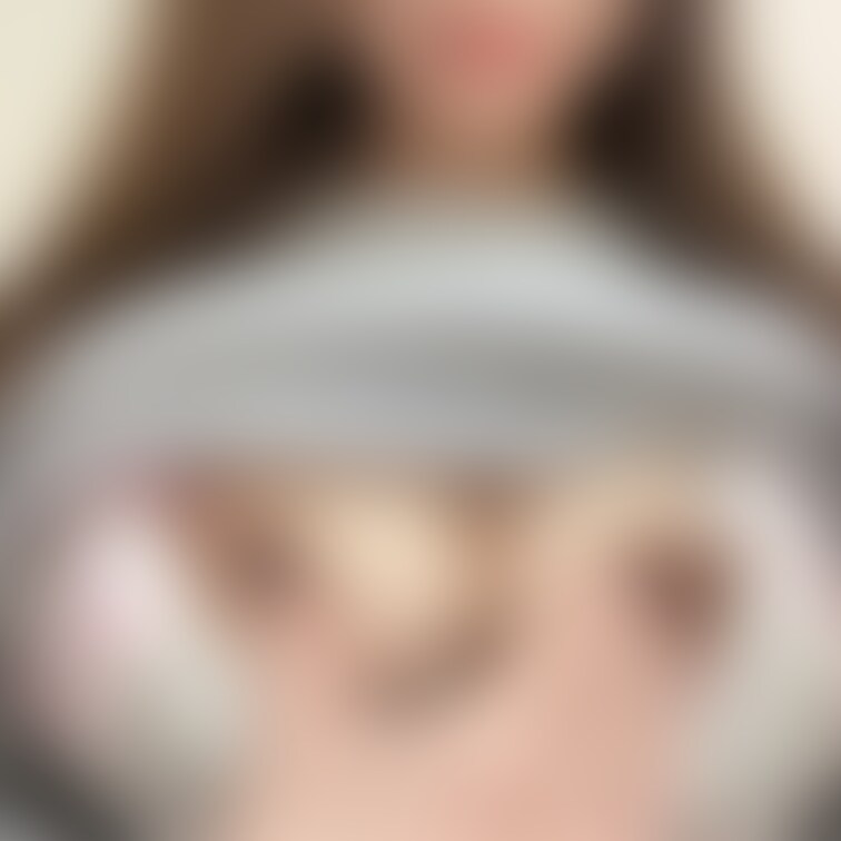 ムニムニする？？🩵