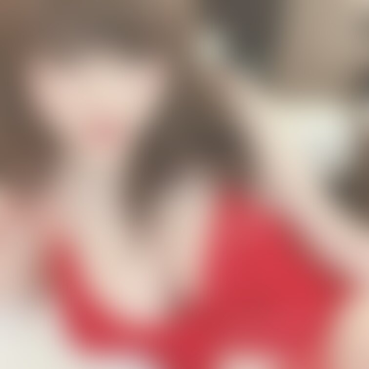 「AVのような動画…挑発、そして自慰・バックから挿入され最後は正常位からの乳射、顔射…」
情熱の赤色は…ベッドでは