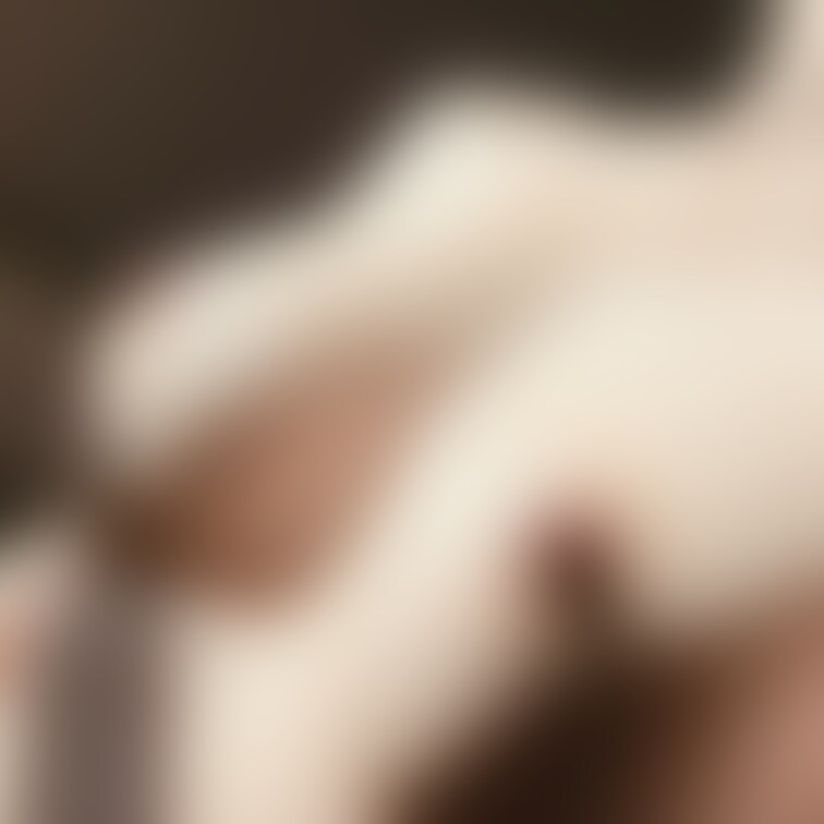 きっと、まだ中にあるの・・・🩷
今日ゎ出したくないからオナ禁しちゃうの🤭💕
