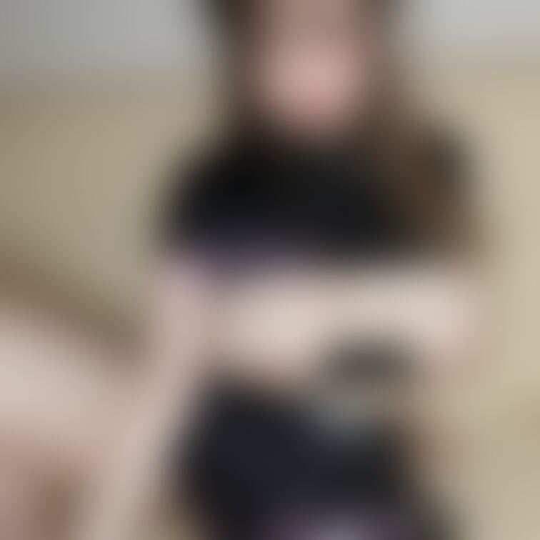 ミニスカポリス👮‍♂️❤️
私に捕まってみますか？