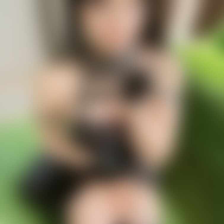 ファンの方限定の本日の写真です💕
今日も…元気になってくれたら嬉しいです！

コメントやスタンプ、全部見てます💕
