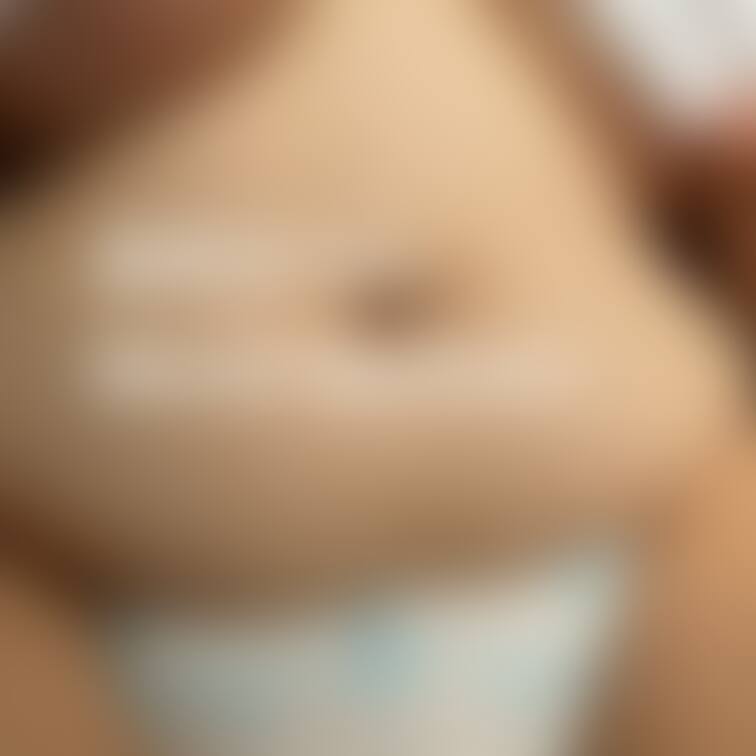 間から指を入れて。