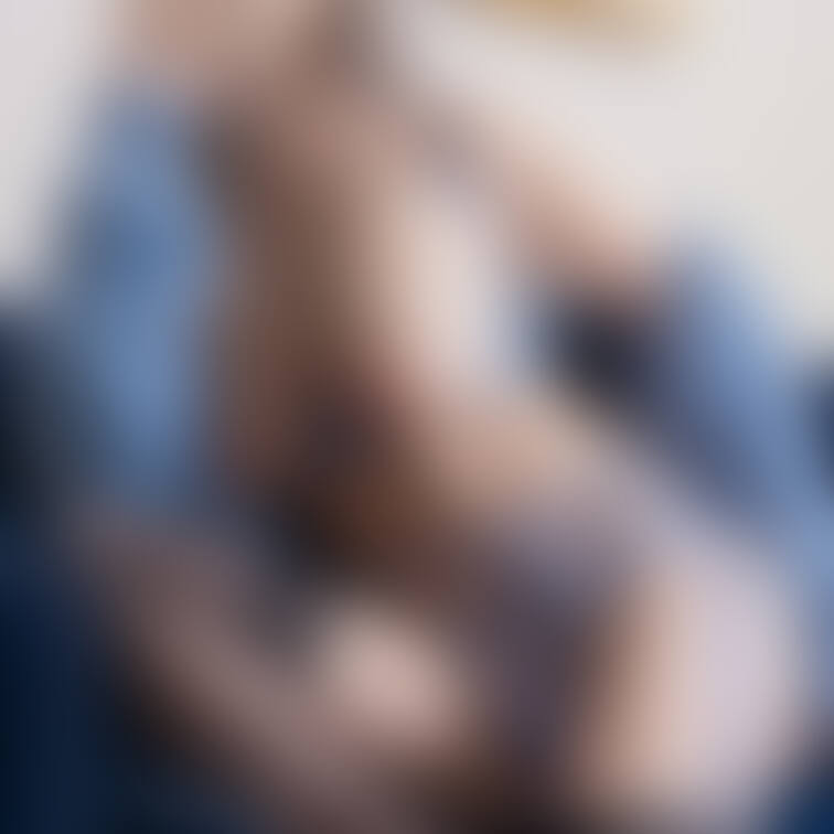 影を纏ってみたの🖤