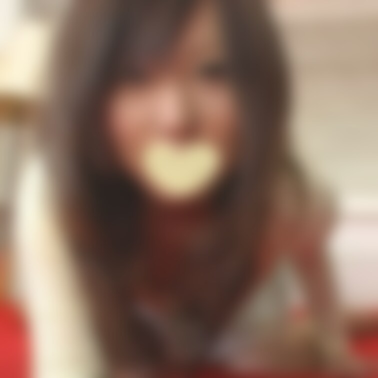 清楚で美形お○○○さんのオナニーです。
クリが性感帯のお○○○さんはクリをいじりながら
イッちゃいます☆
