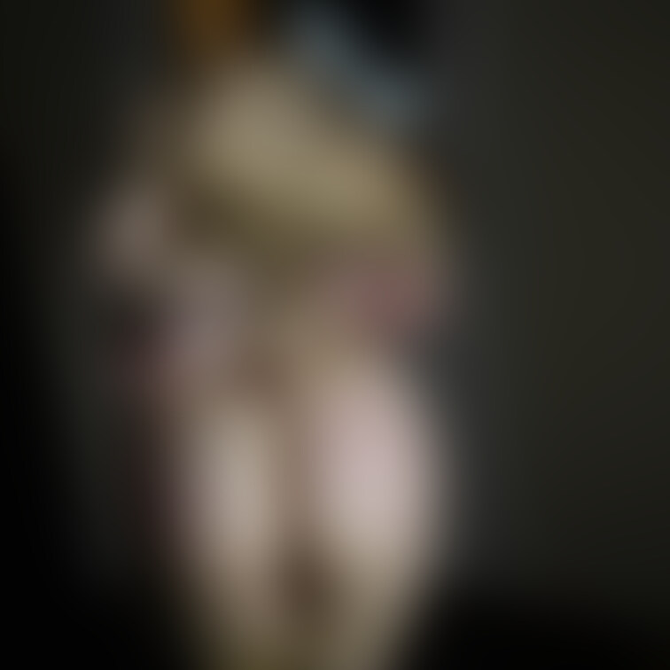 柱にくくりつけて