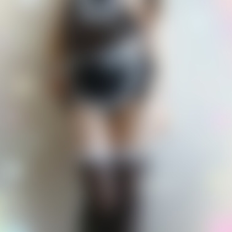 メイドさん1です♥
有料会員様は乳首見せちゃいます♥♥